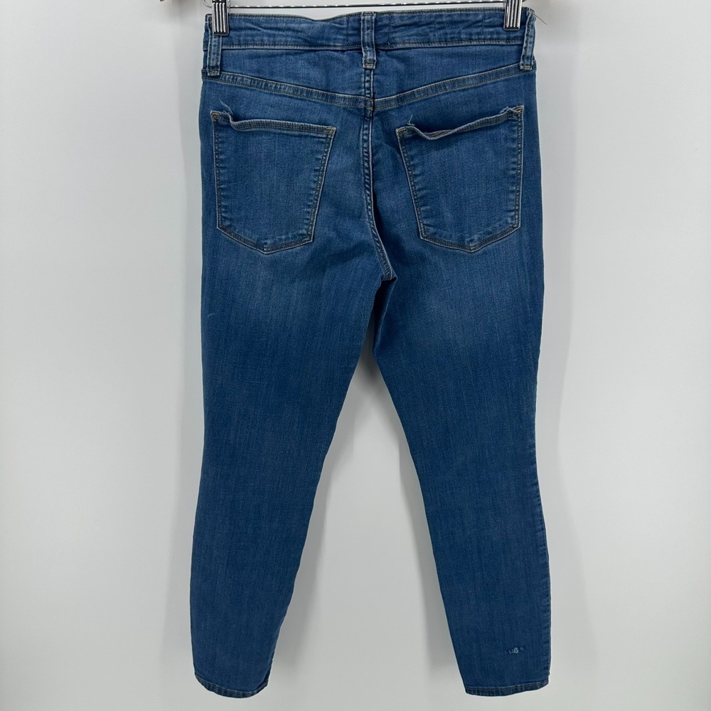 Universal Thread Jeans Womens 4/27R Blue Denim‎ Whisker Mid-Rise Skinny 5-Pocket - Picture 3 of 10